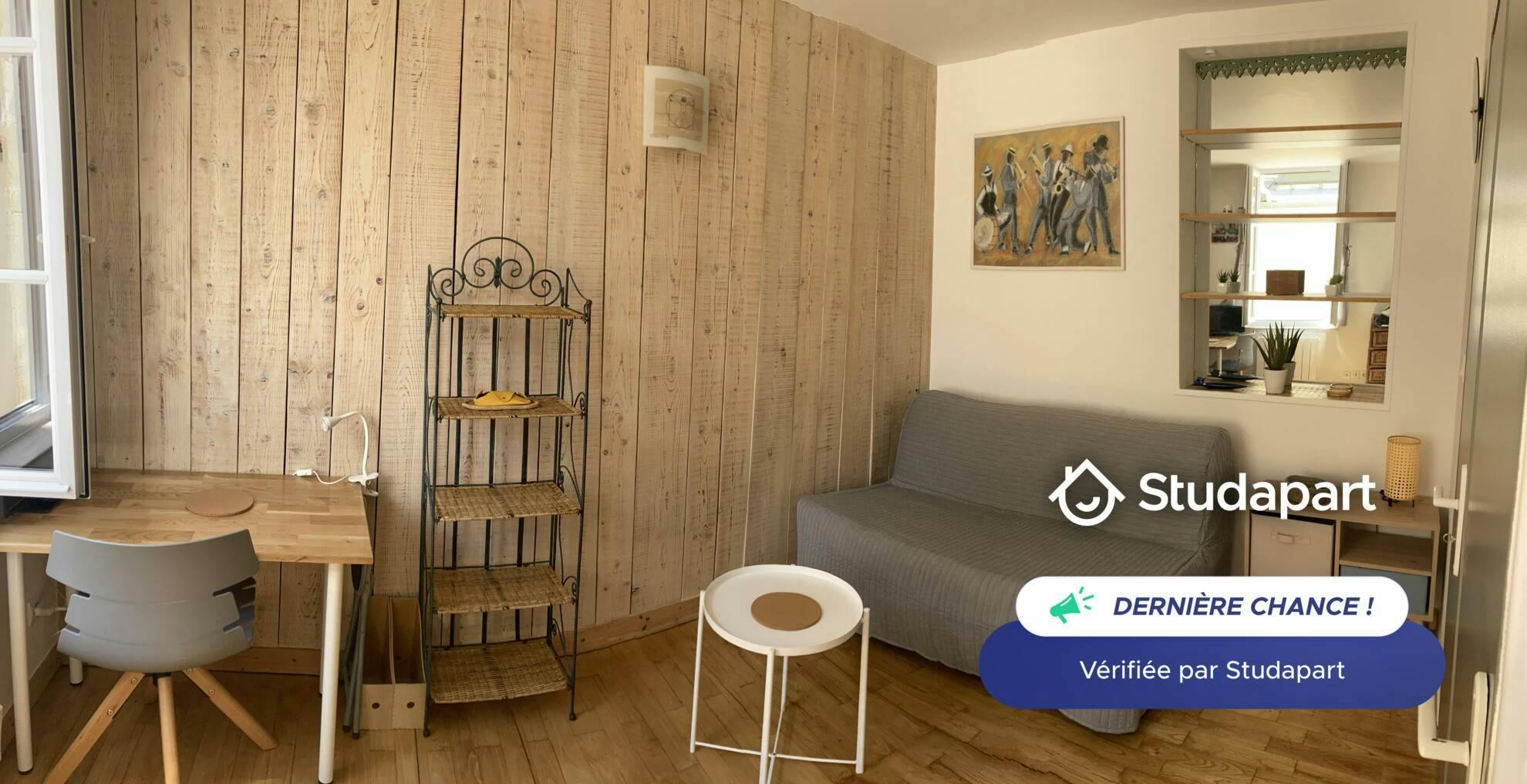 Apartment for rent for €650 per month in La Rochelle, Rue Gambetta