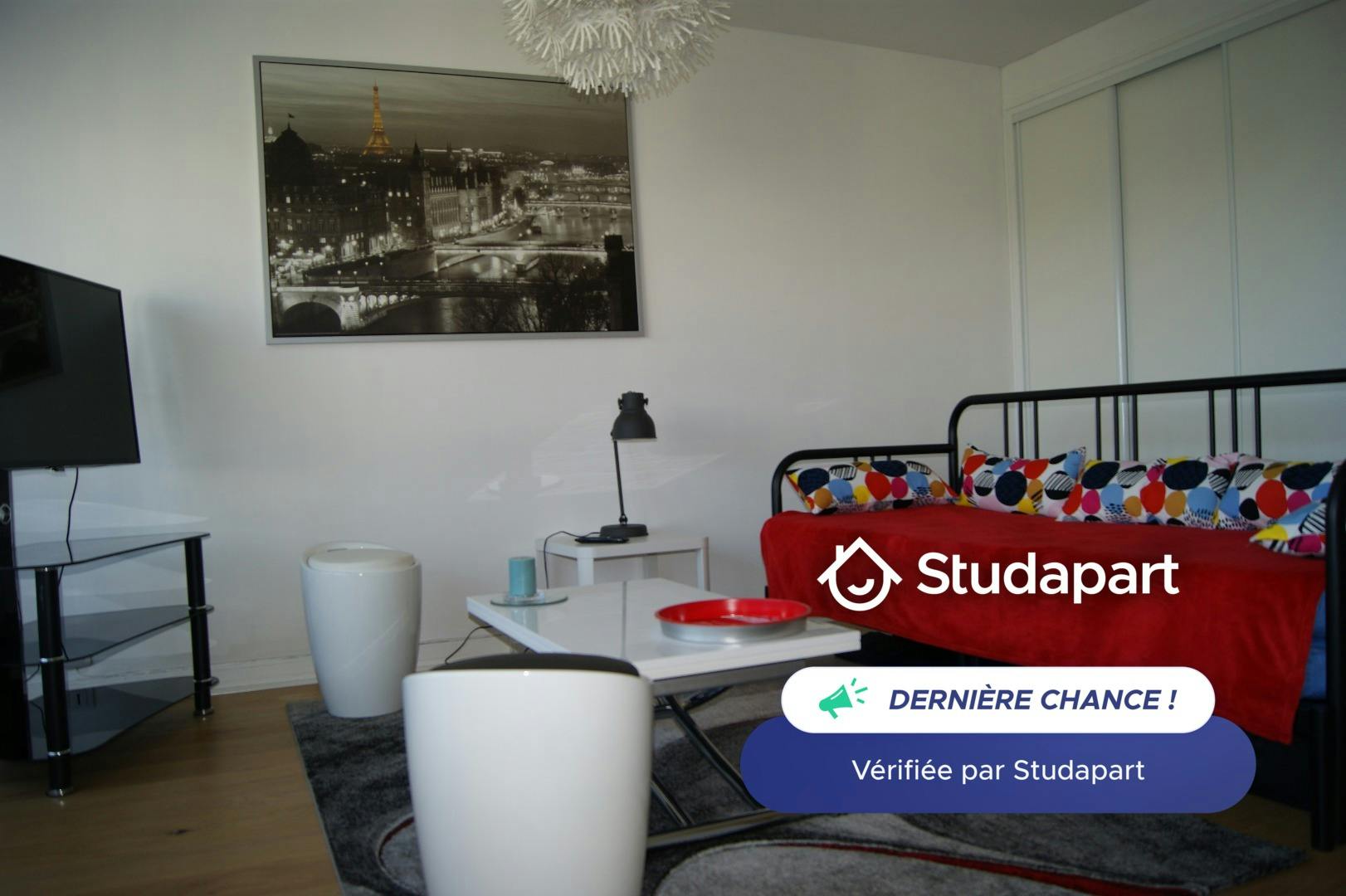 Apartment for rent for €750 per month in Reims, Boulevard de la Paix