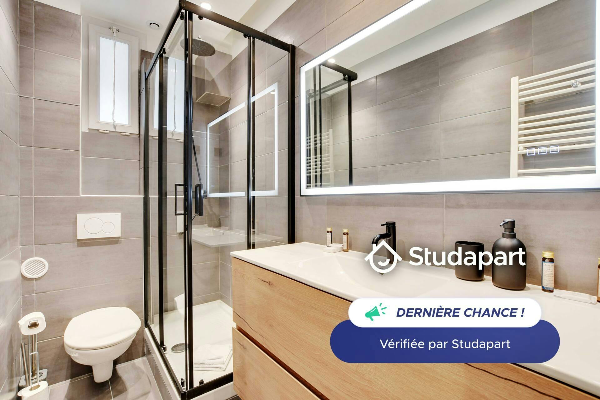 Appartement – Paris, 18th Arrondissement - Plus
