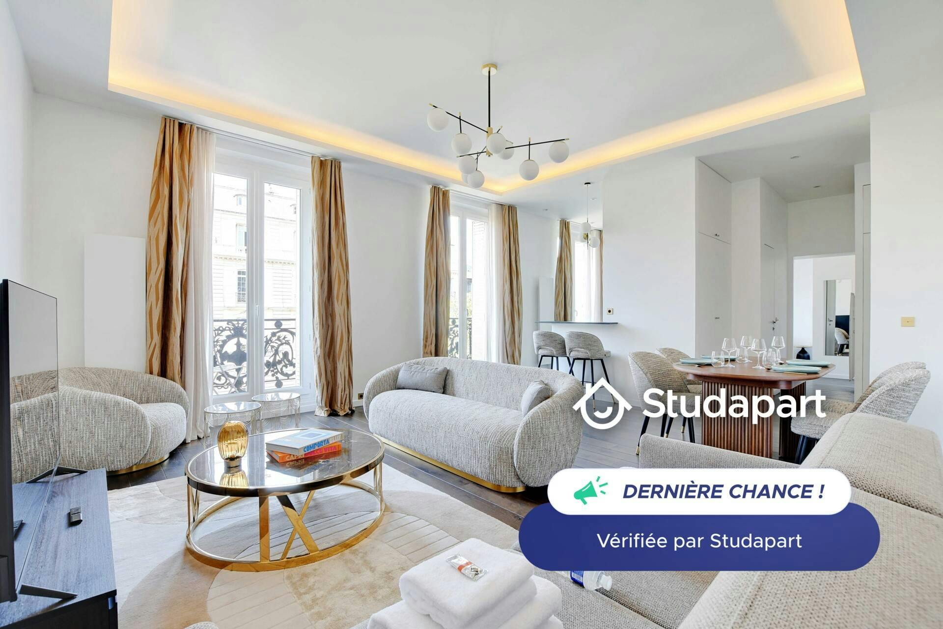 Apartment for rent for €7,000 per month in Paris, Avenue d'Iéna