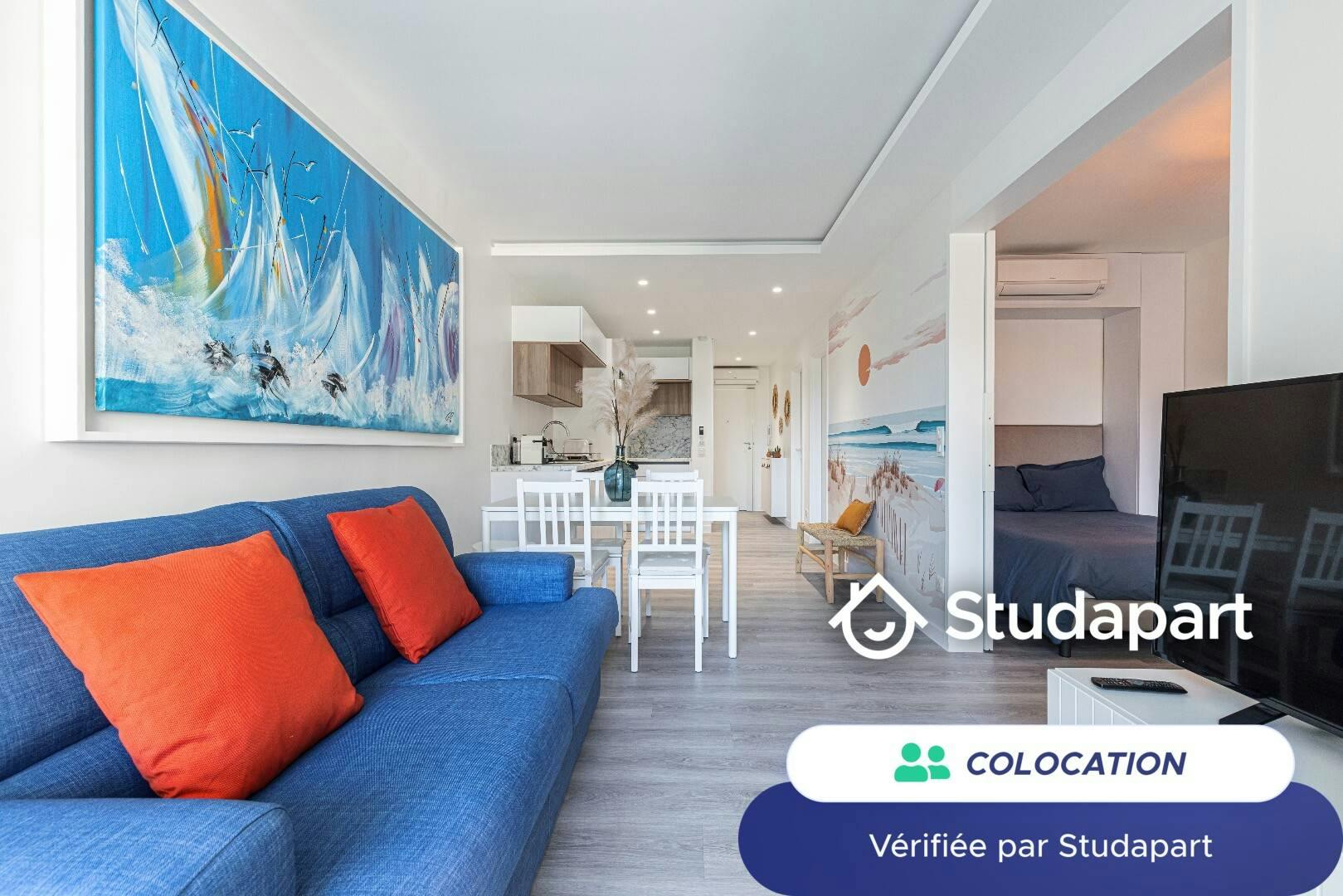 Private room for rent for €660 per month in Antibes, Traverse de la Rostagne