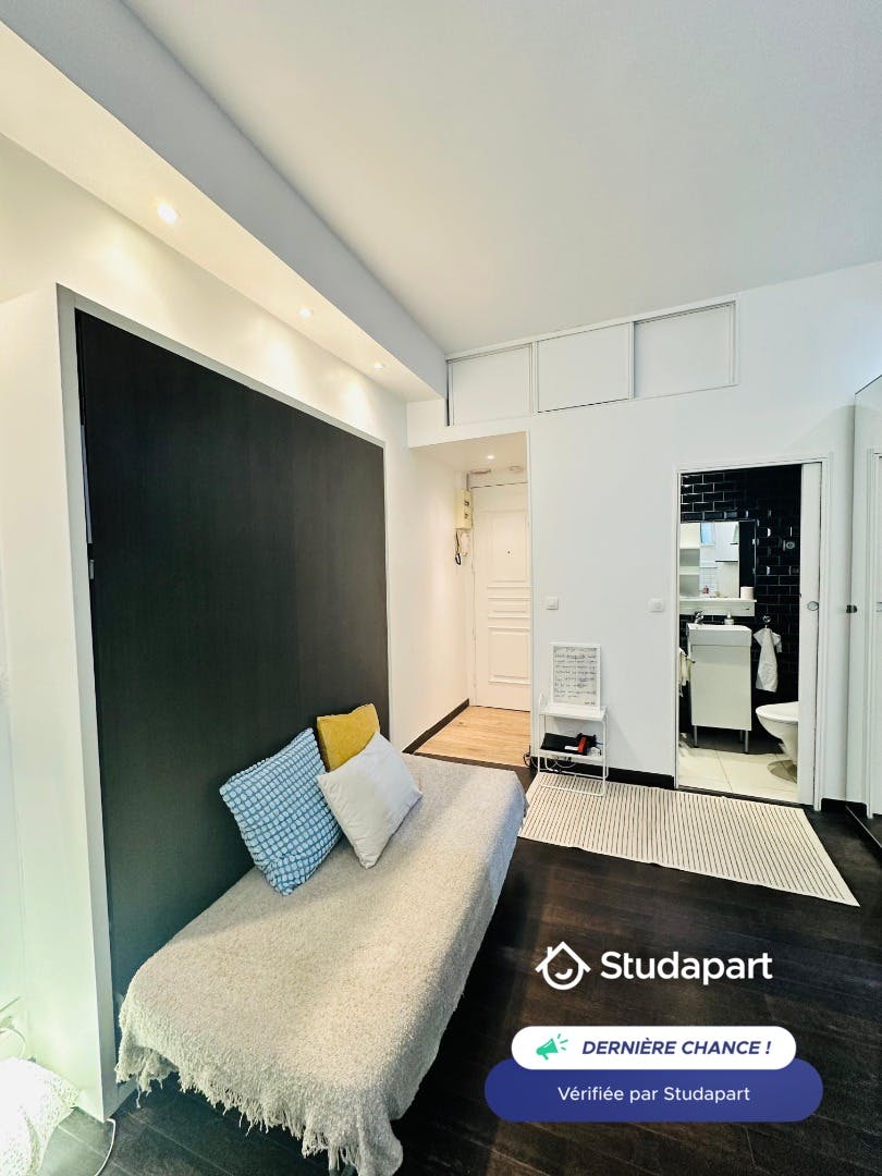 Appartement – Paris, 18th Arrondissement - Vue 3