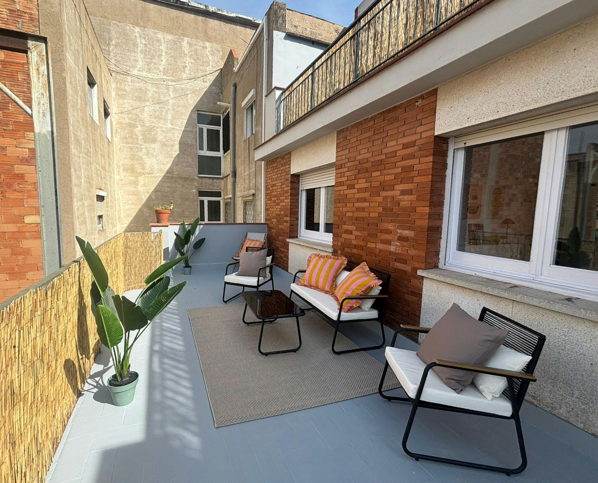 Apartment Barcelona, 1 bed, 17m² — photo 1