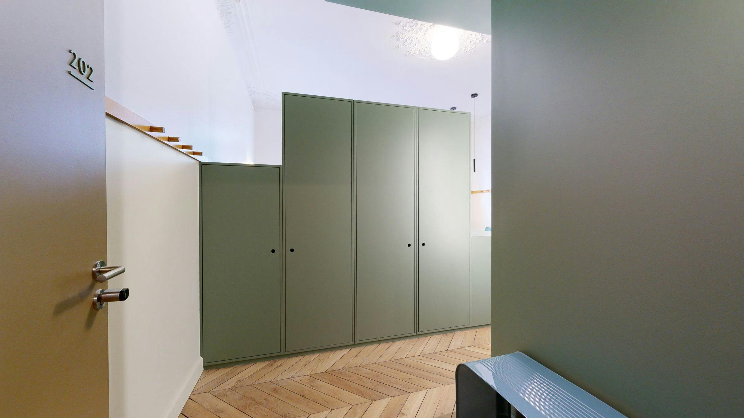 Appartement – Paris, 9th Arrondissement - Plus