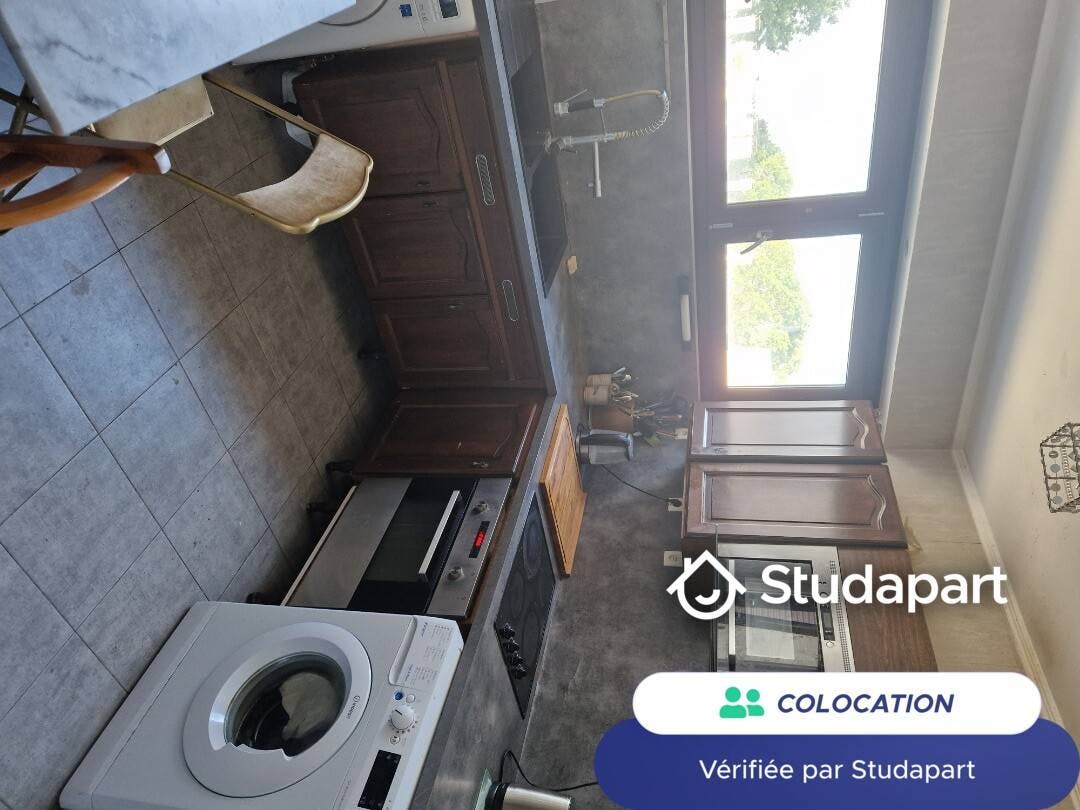 Private room for rent for €410 per month in Les Ulis, Rue des Ardennes