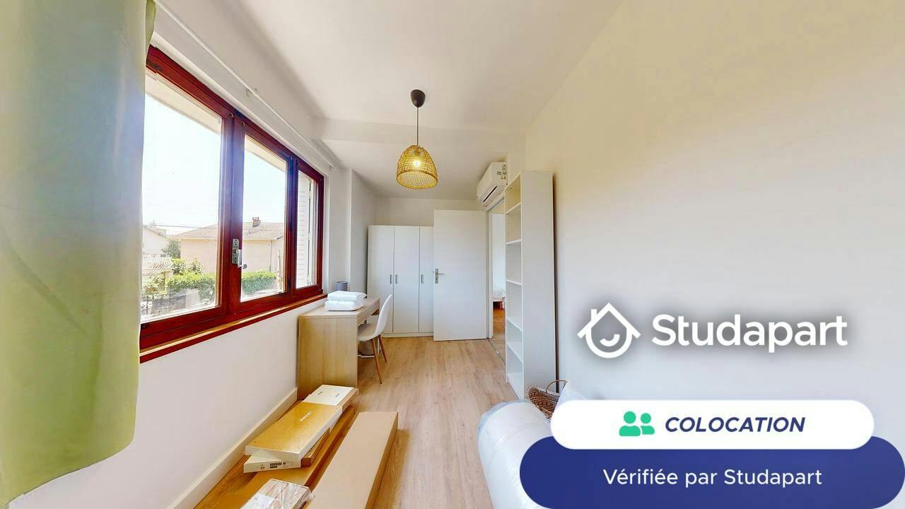 Private room for rent on Rue Thénard, Lyon - Vue 3