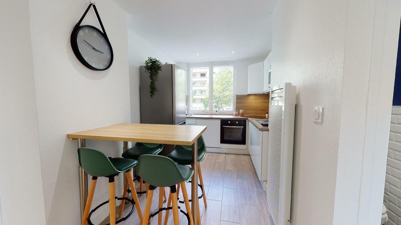 Apartment Grenoble, 1 bed, 9m² — photo 7