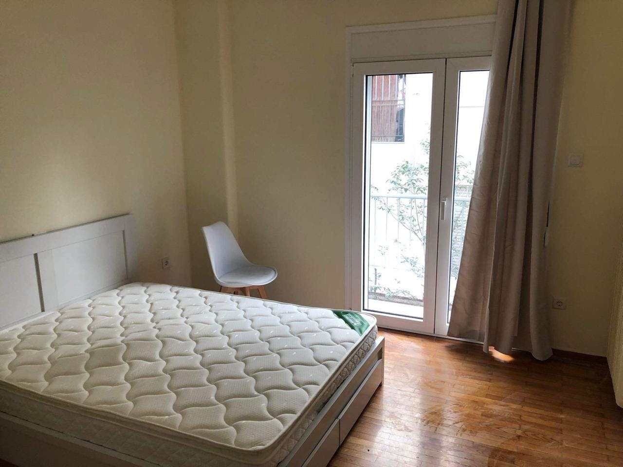 Private room for rent for €350 per month in Athens, Alkamenous