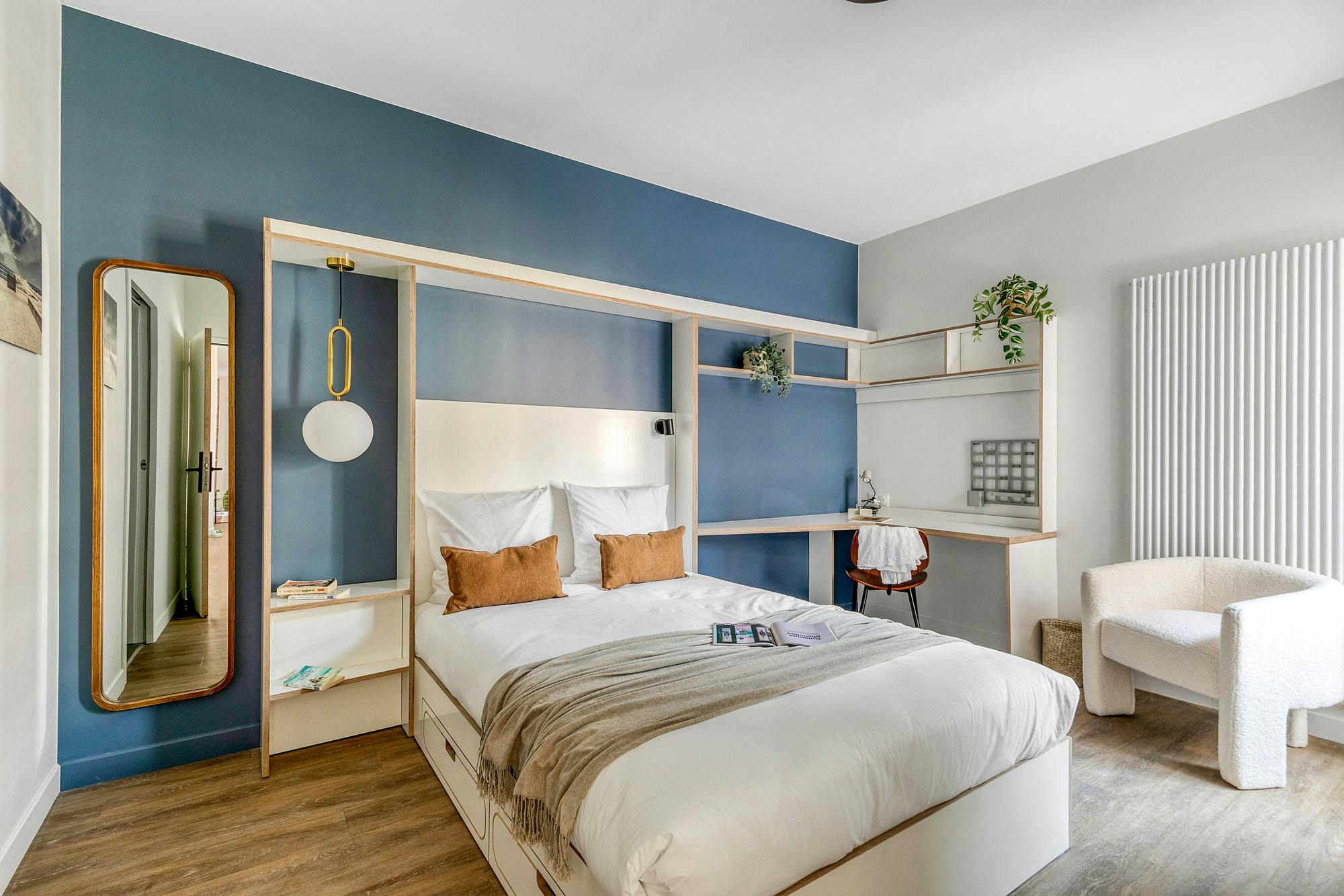 Private room for rent for €1,490 per month in Paris, Rue Tisserand