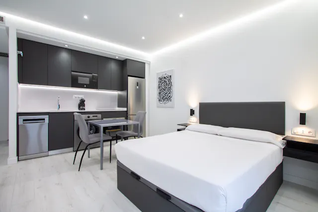 Apartment in Calle de San Hermenegildo, Madrid (1557214) room image 2