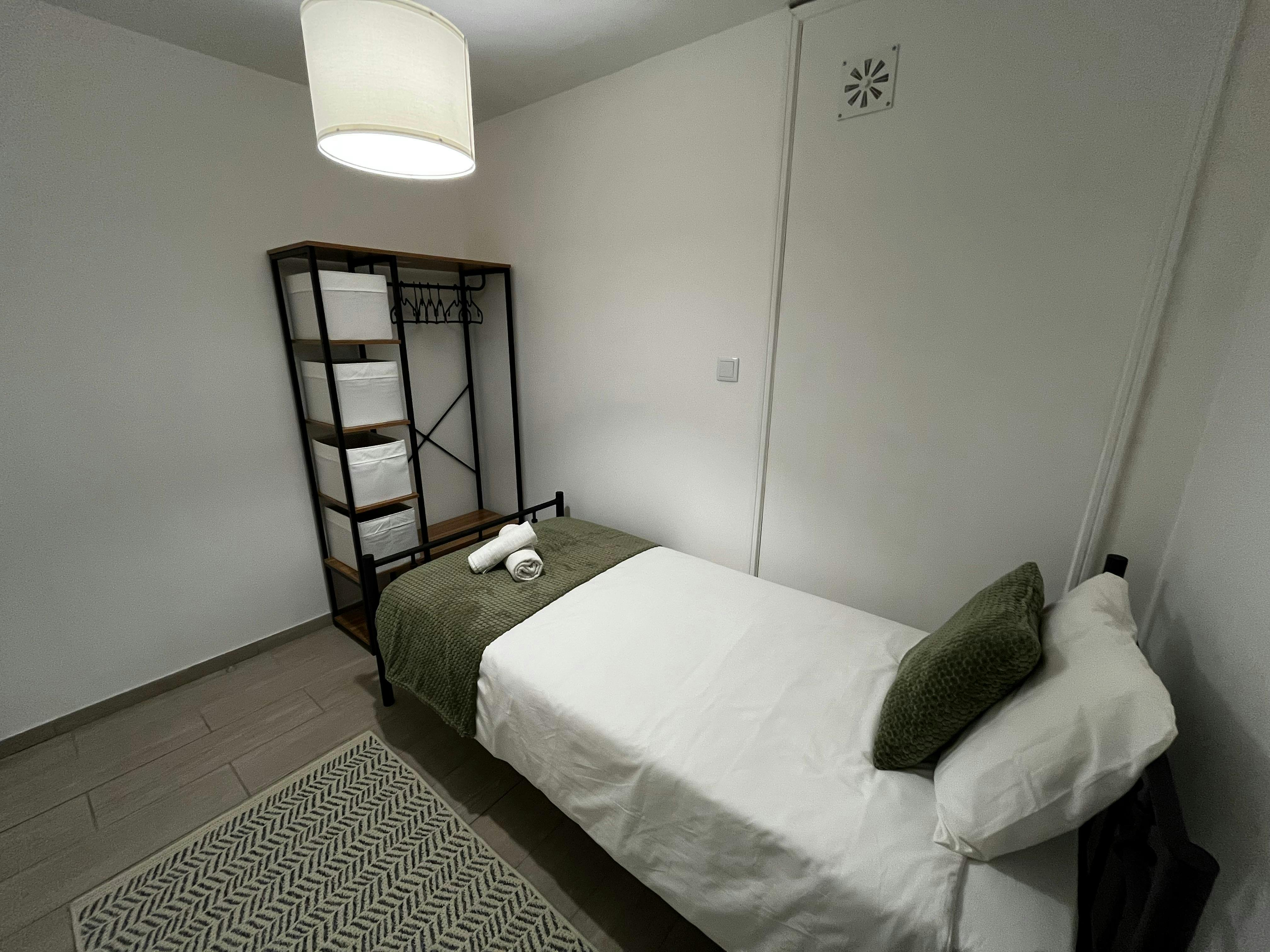 Apartment Matosinhos, 1 bed, 13m² — photo 26