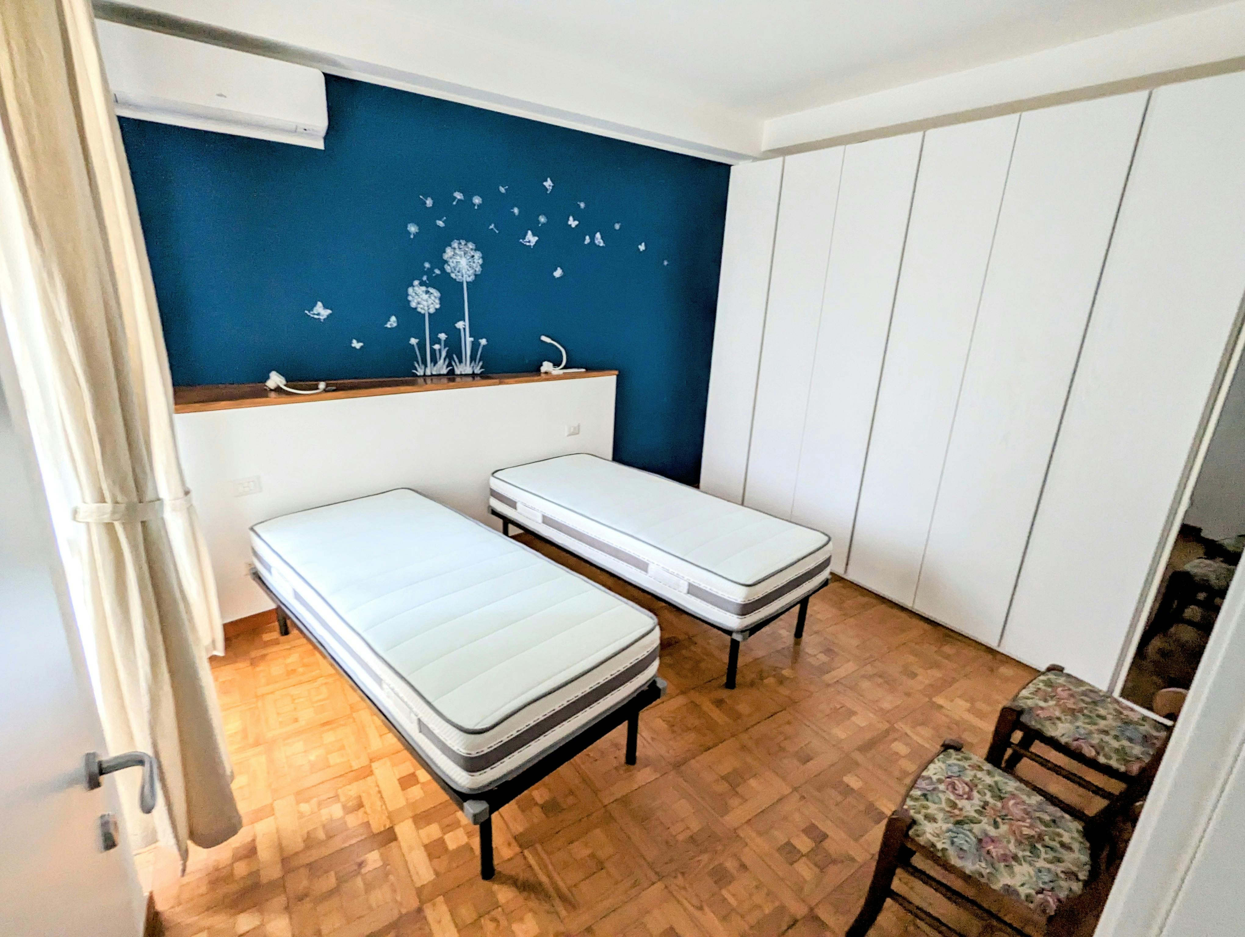 Double room Milan, 1 bed, 10m² — photo 1