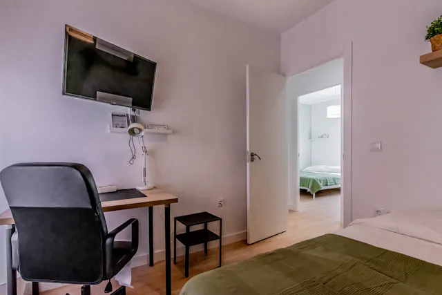 Private room in Calle Navas de Tolosa, Valladolid (1557530) room image 2