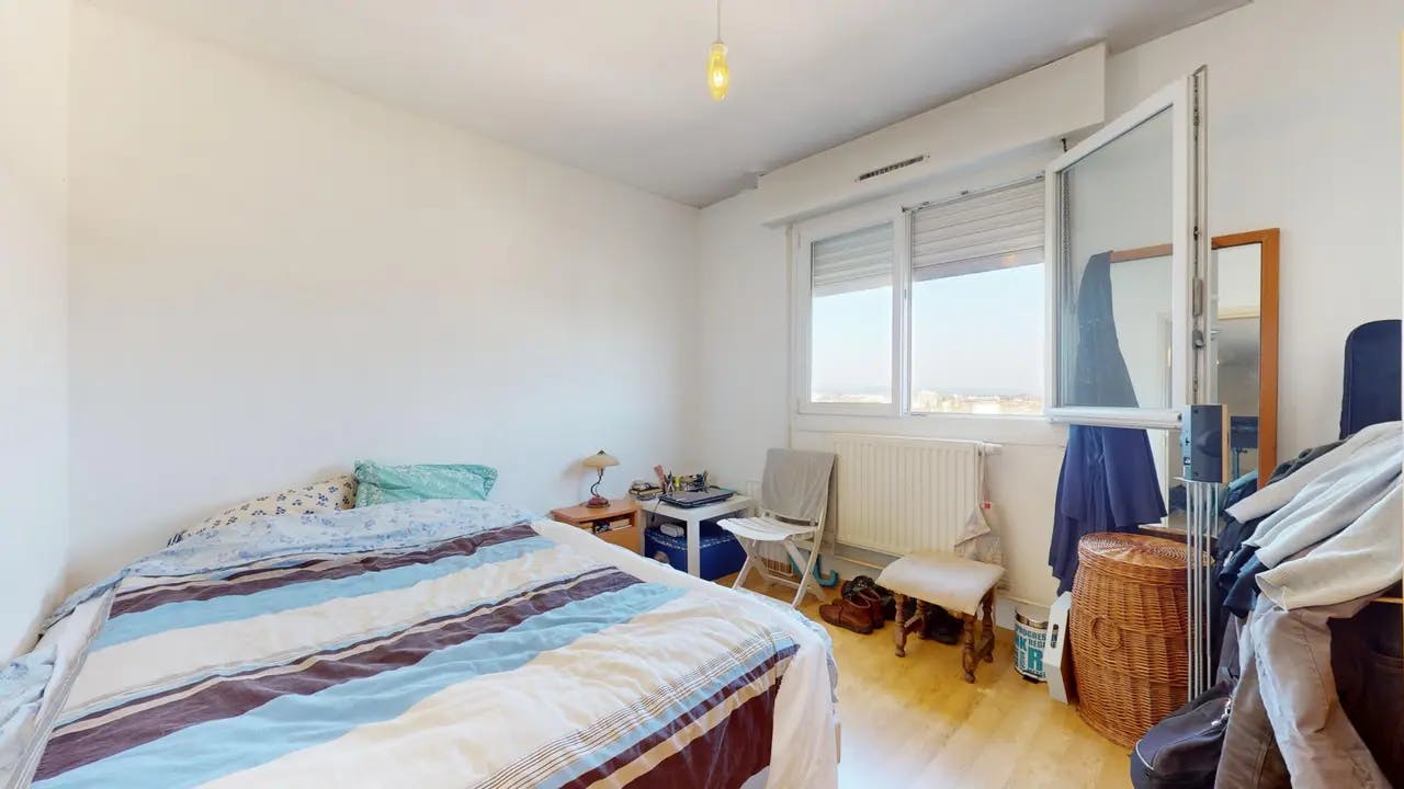 私人房间 正在以 €450 的月租出租，其位于 Metz, Rue des Plantes
