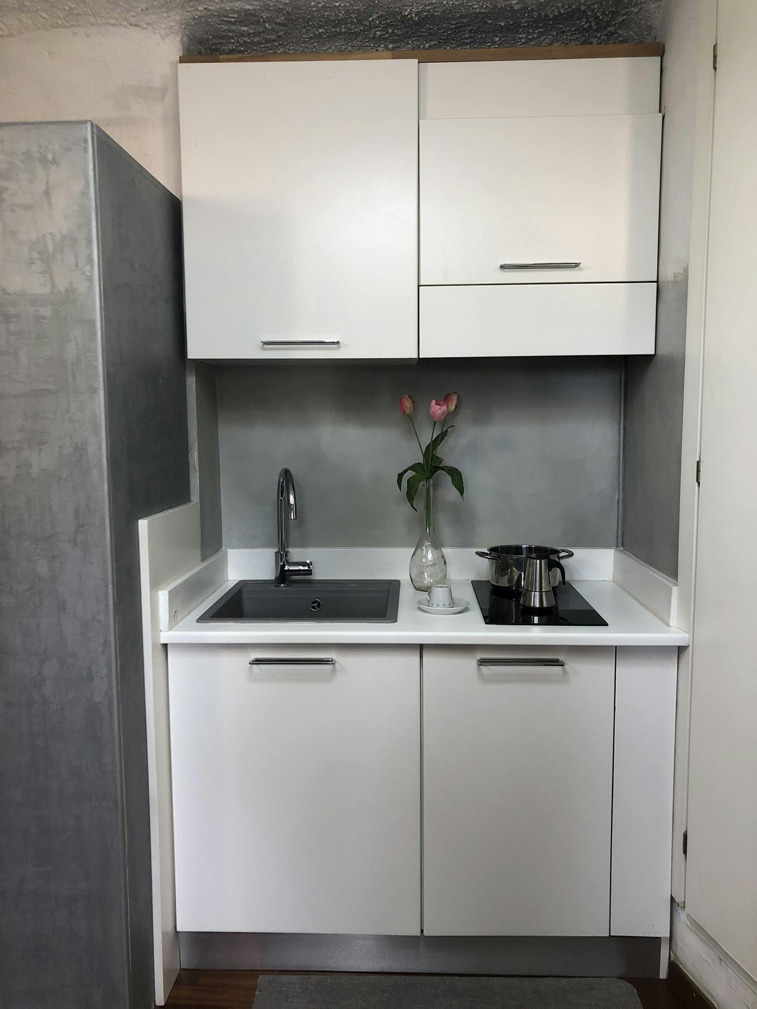 Piazza Guglielmo Oberdan, Milan preview