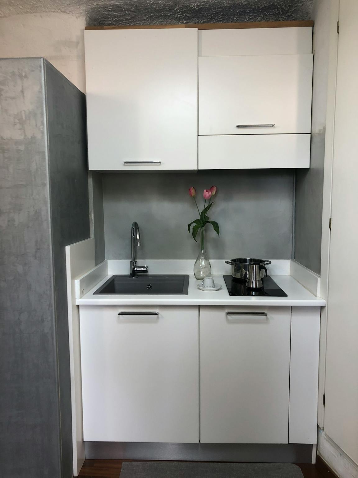 Piazza Guglielmo Oberdan, Milan preview