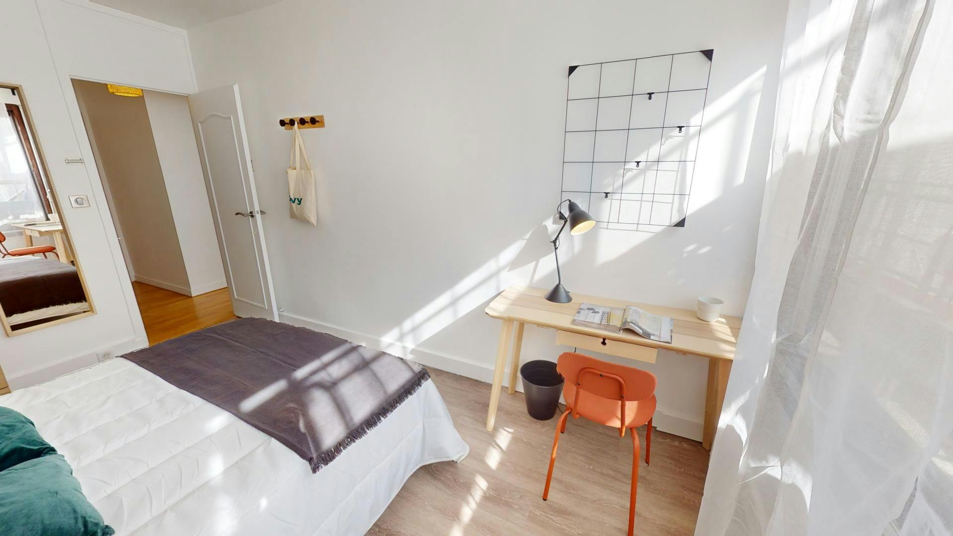 Apartment Paris, 1 bed, 10m² — photo 3