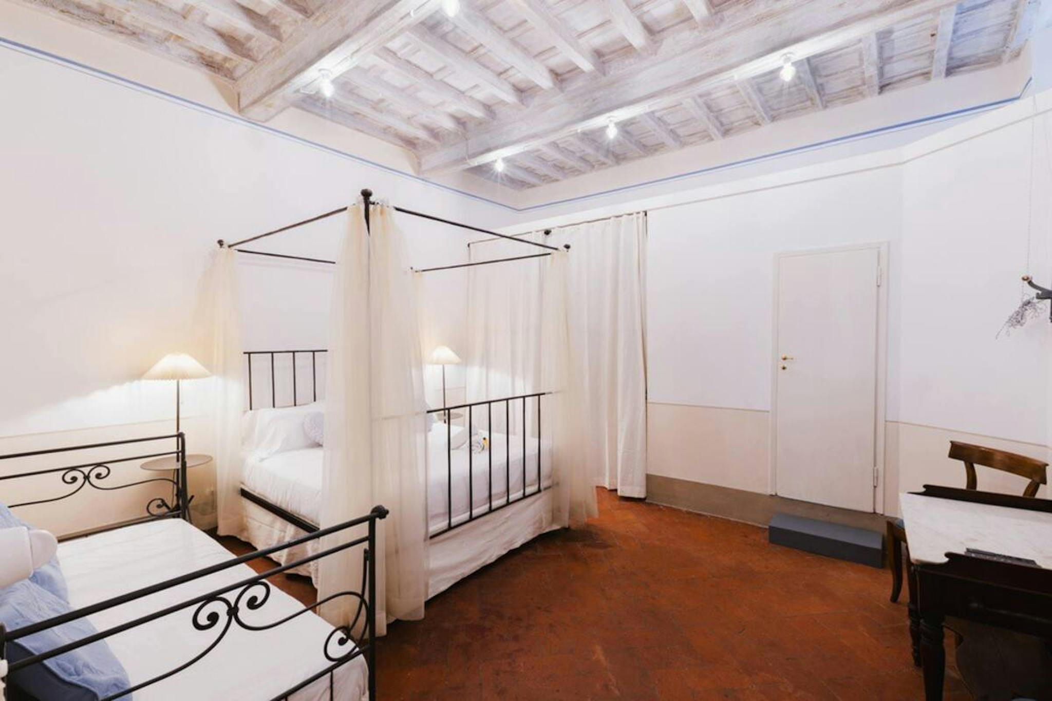 Borgo Tegolaio, Florence preview