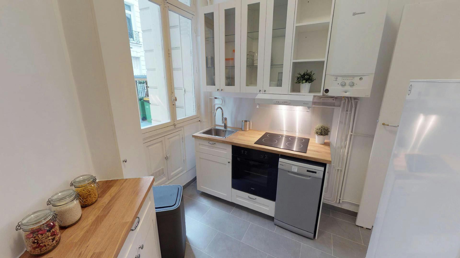 Single room Paris, 1 bed, 14m² — photo 3