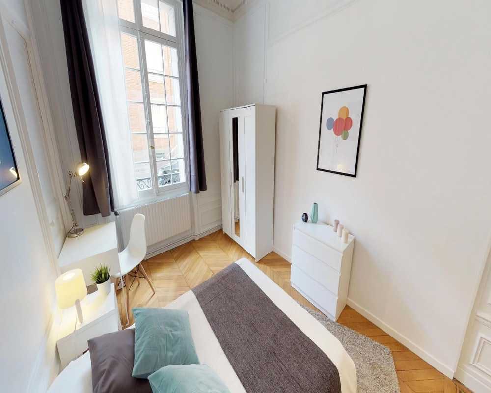 Single room Paris, 1 bed, 14m² — photo 11
