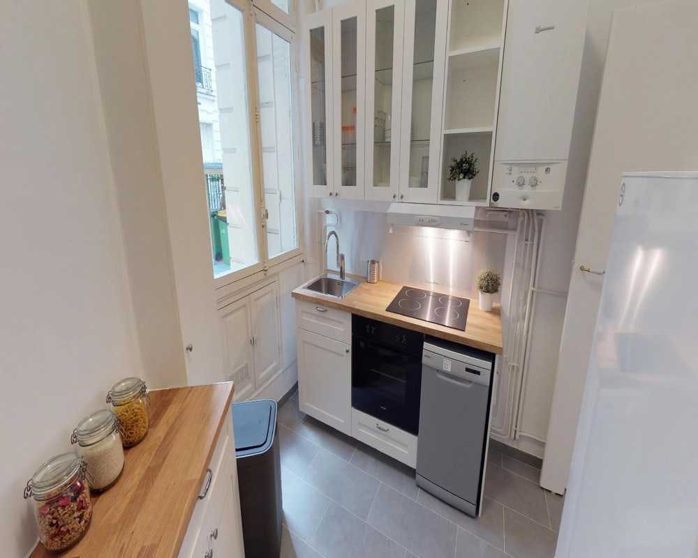 Single room Paris, 1 bed, 14m² — photo 16