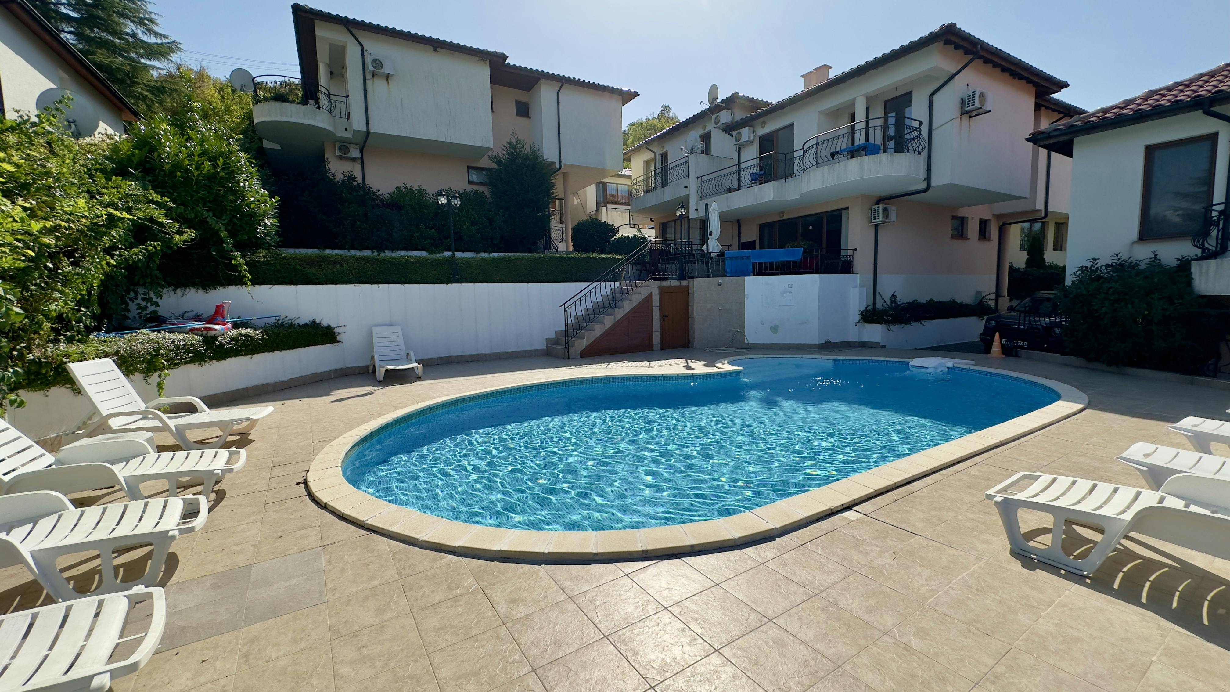 House for rent for BGN 1,558 per month in Primorsko, Ulitsa Stara planina