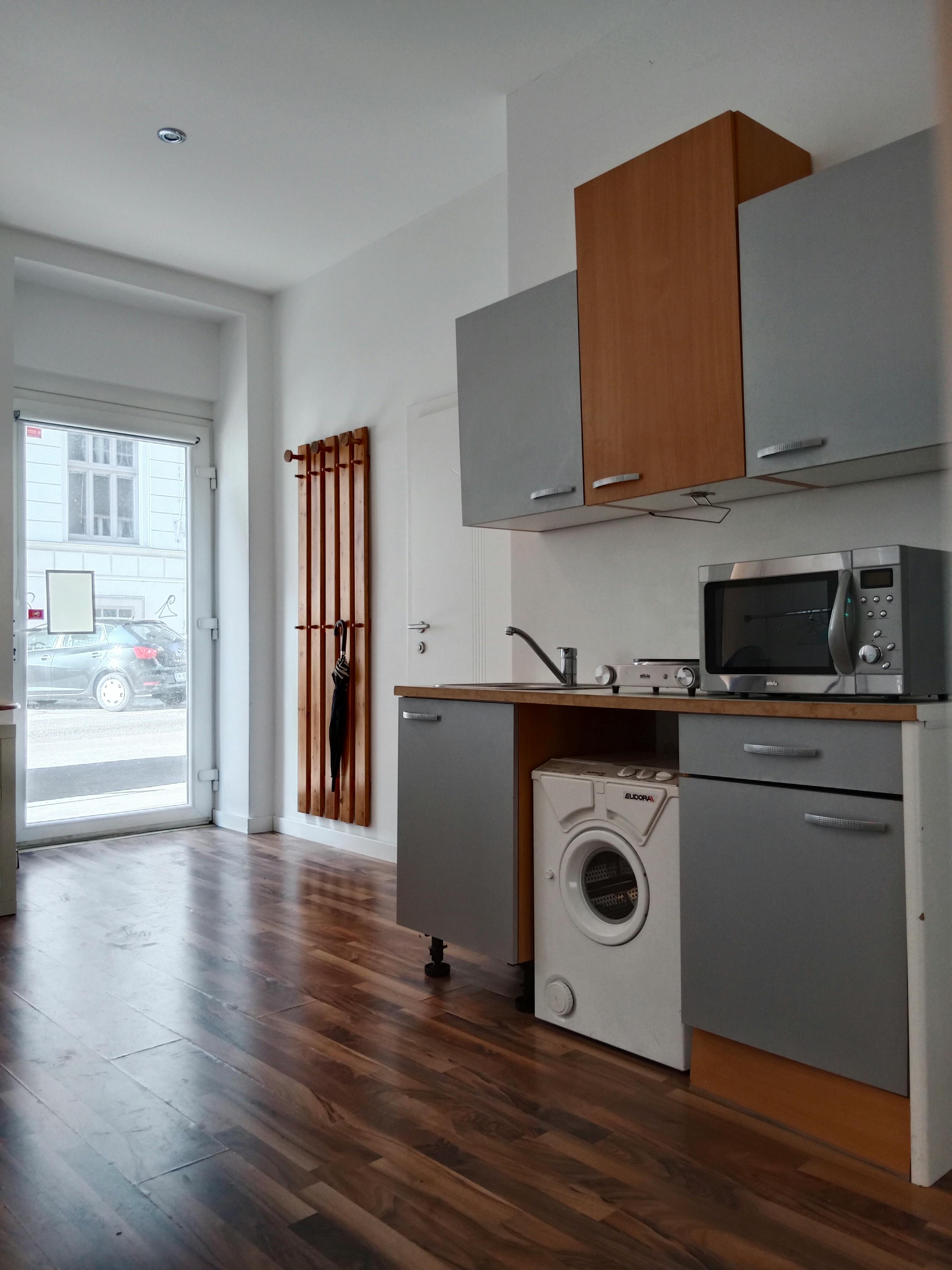 3-Bedroom Apartment in Hegergasse, Vienna (1557821) room image 1