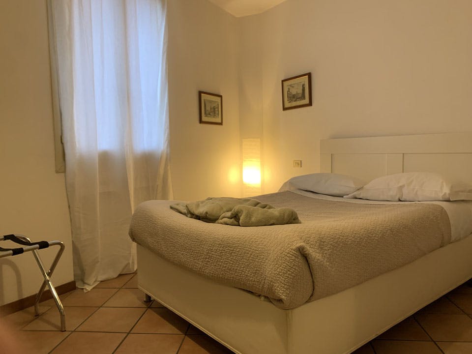 Piazza di Porta San Vitale, Bologna