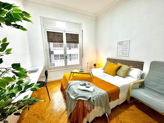 Private room in Calle de Lagasca, Madrid (1557846) room image 1