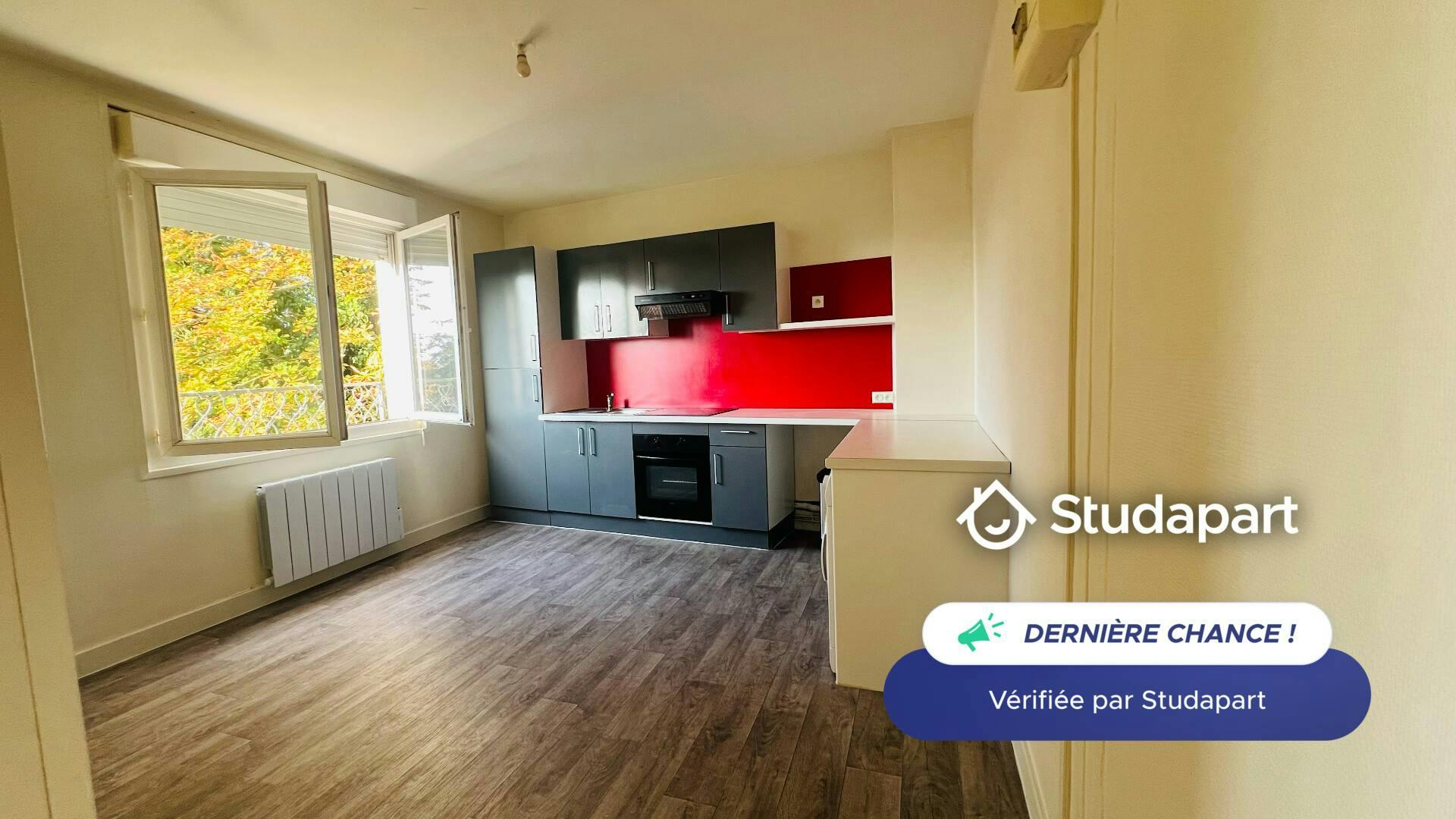 Apartamento en alquiler por 760 € al mes en Angoulême, Rue Saint-Roch