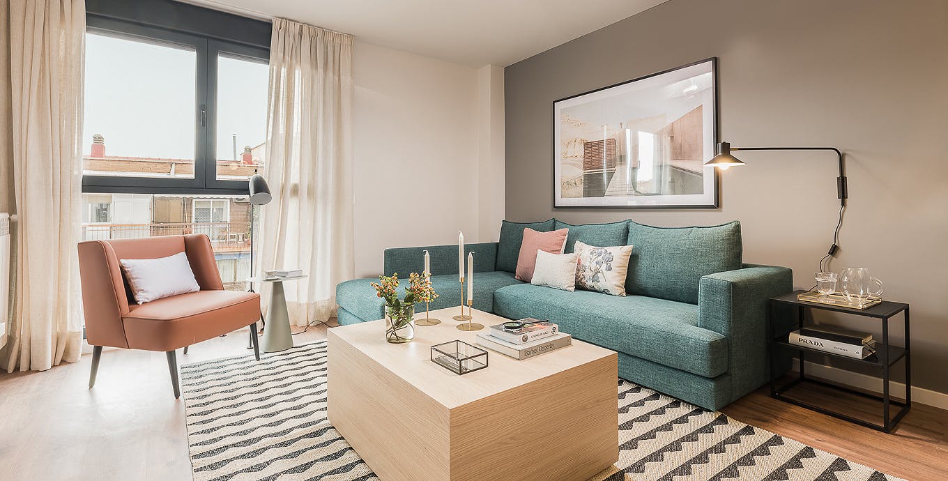 Apartment for rent for €3,192 per month in Madrid, Calle de la Alfalfa