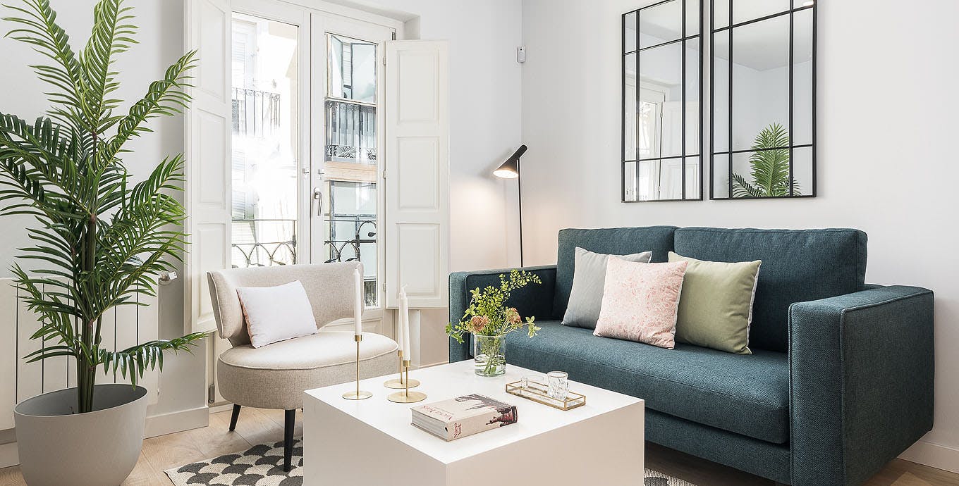 Calle de San Carlos, Madrid preview