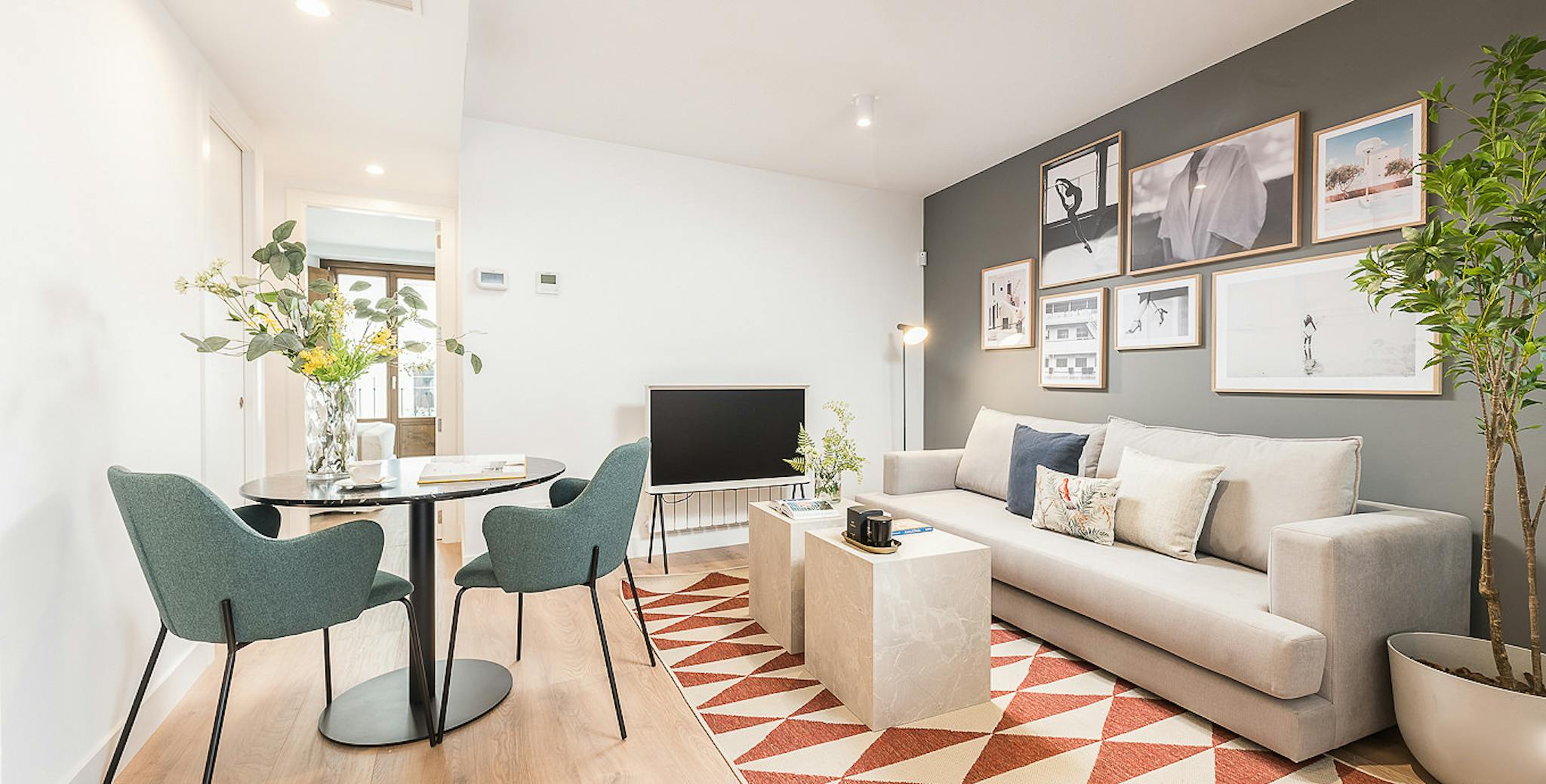 Calle de Santa Ana, Madrid preview