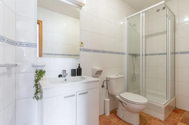 Private room in Calle de Carnicer, Madrid (1558587) room image 10