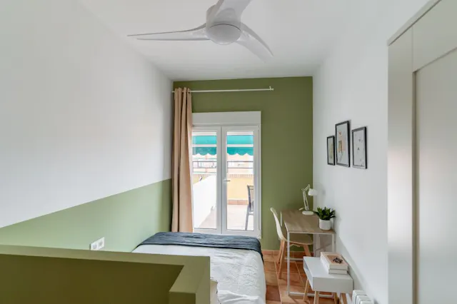 Private room in Calle de Carnicer, Madrid (1558603) room image 1