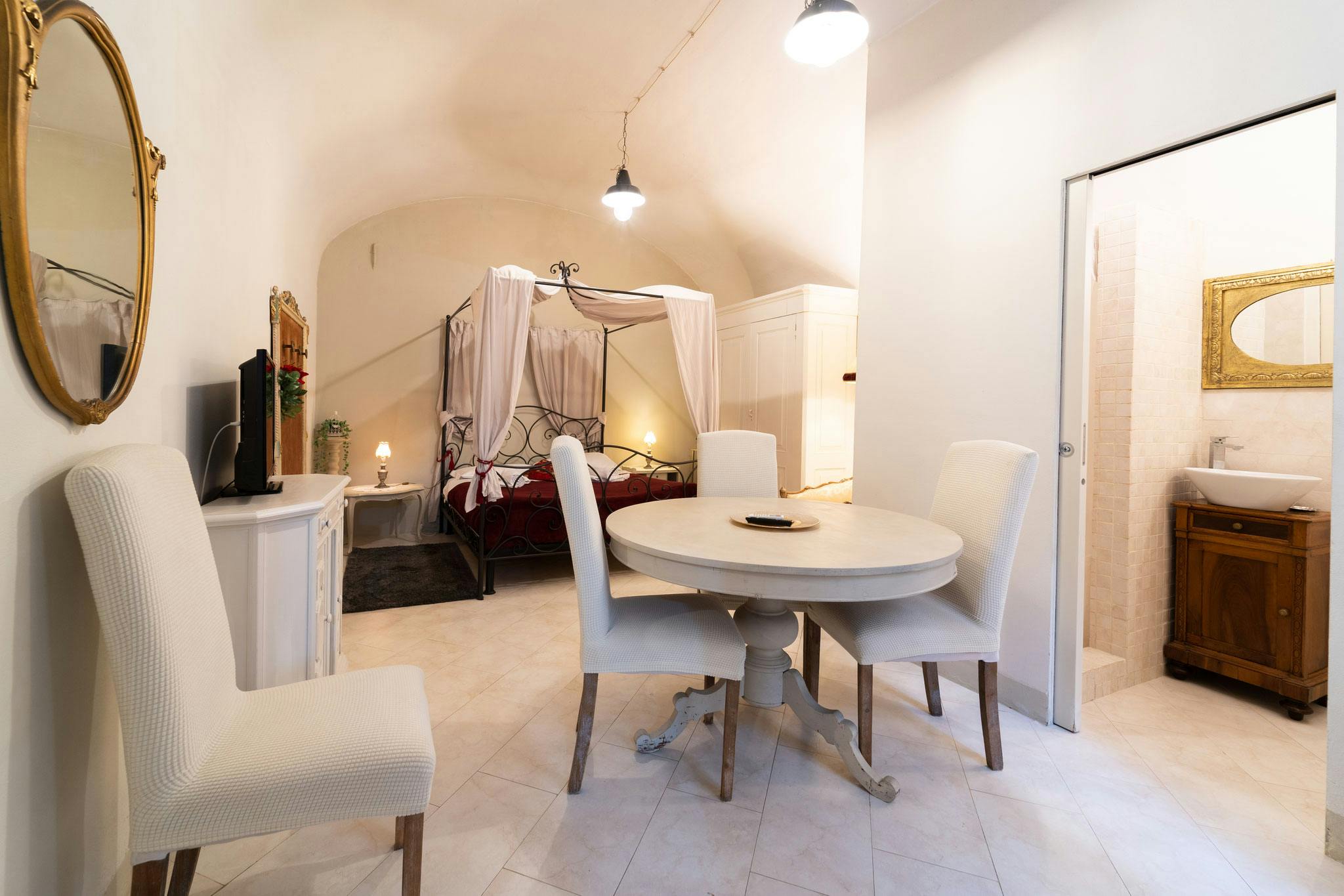 Via San Vitale, Bologna