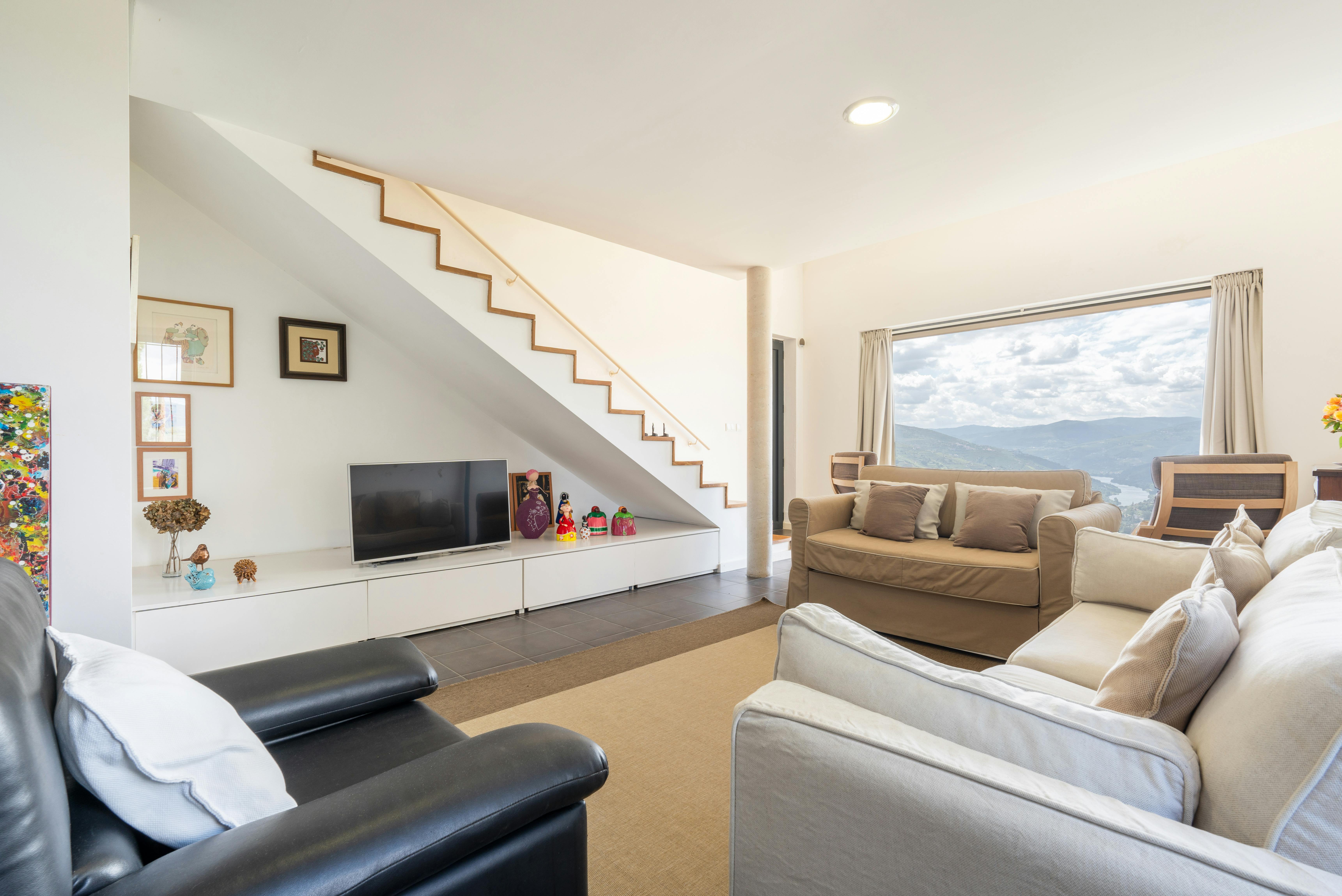 Haus zu mieten für 1.803 € pro Monat in Vila Nova de Gaia, Rua de São Lourenço