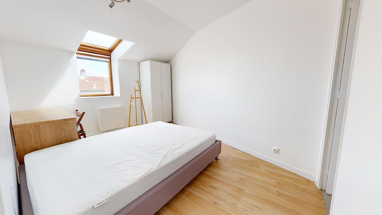 Apartment Bordeaux, 1 bed, 20m² — photo 8