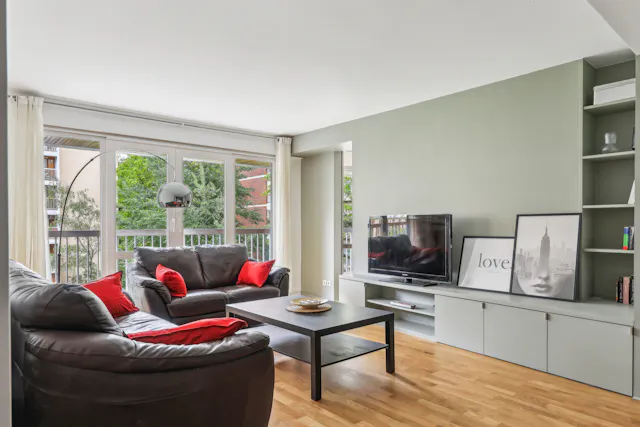 3-Bedroom Apartment in Impasse Morlet, Paris (1558935) room image 1