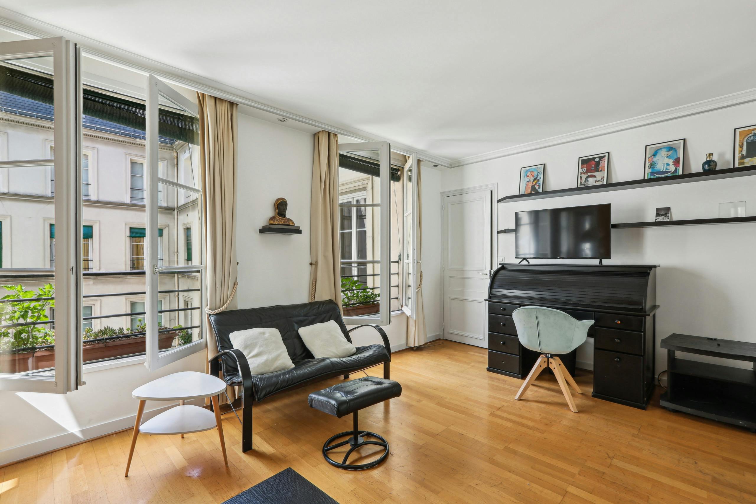 Apartment Paris, 1 bed — photo 1