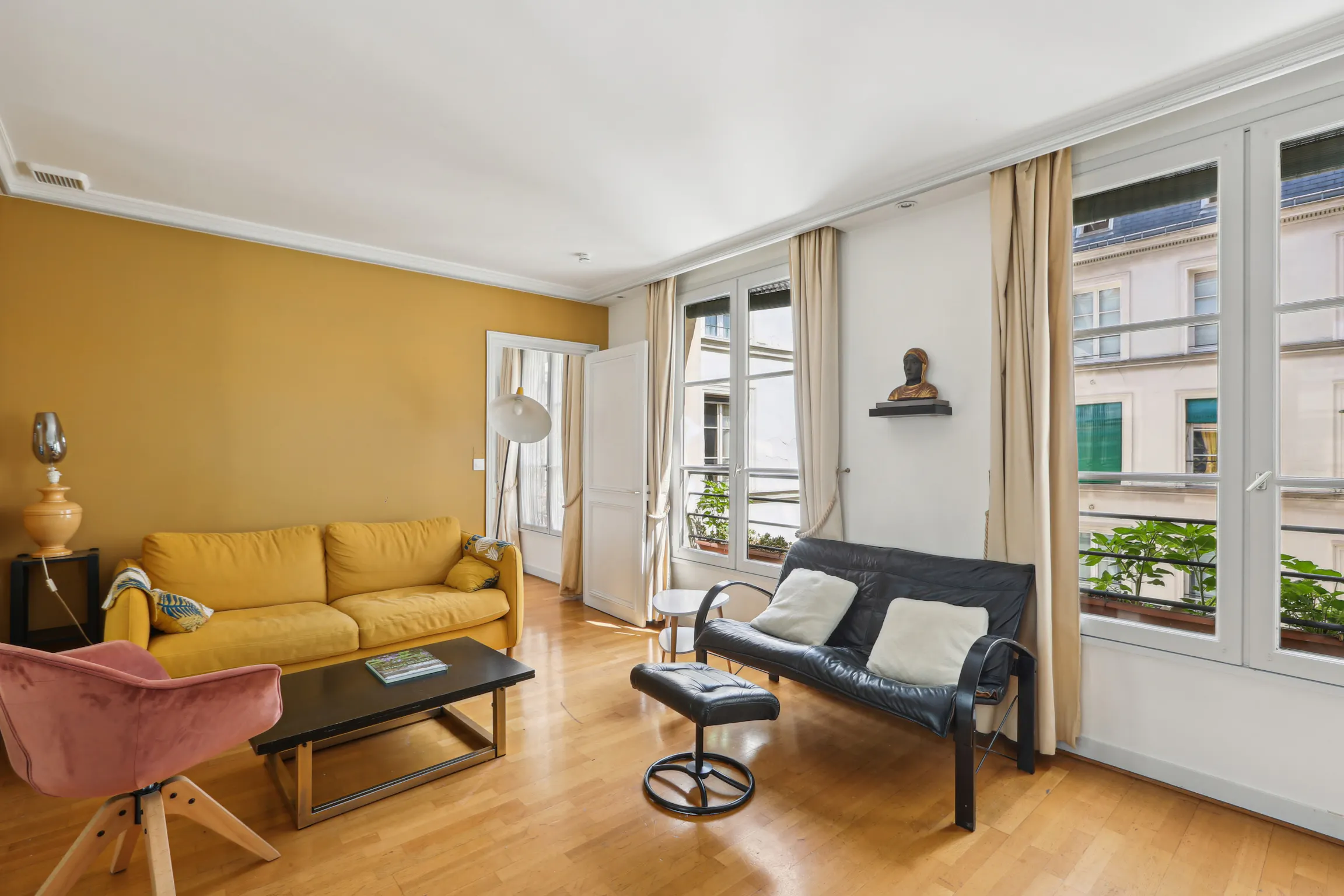1-Bedroom Apartment in Rue de Rivoli, Paris (1558947) ROOM 1