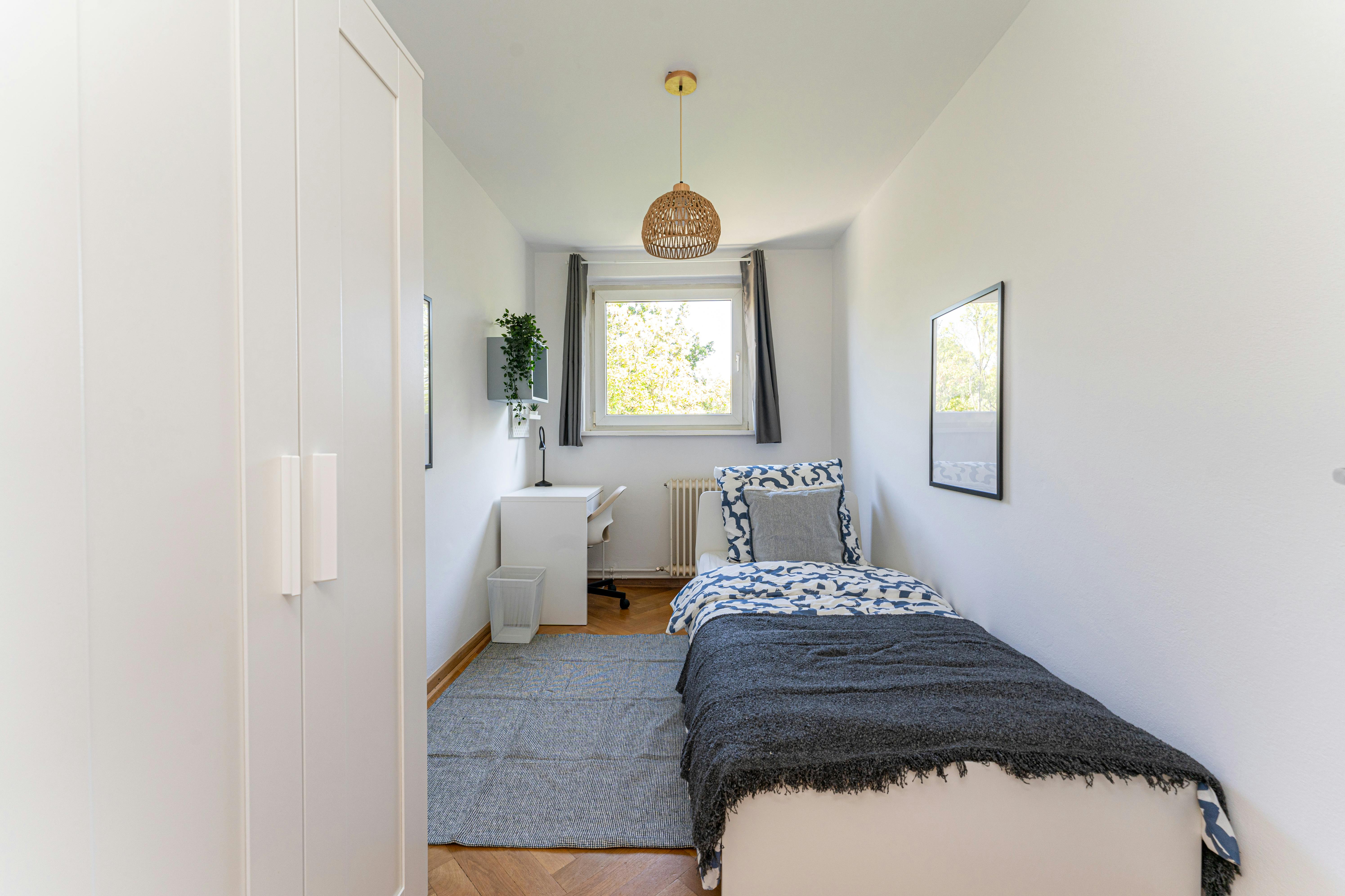 私人房间 正在以 €540 的月租出租，其位于 Berlin, Fritz-Werner-Straße