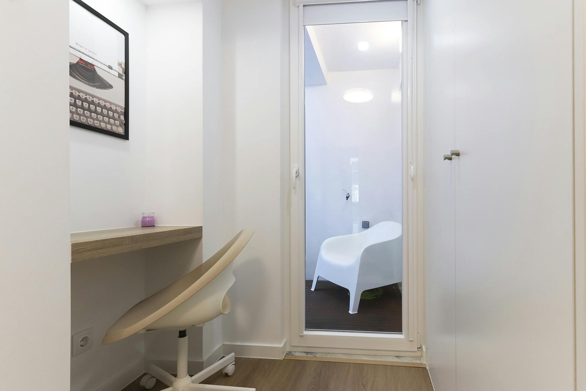 preview gallery tile