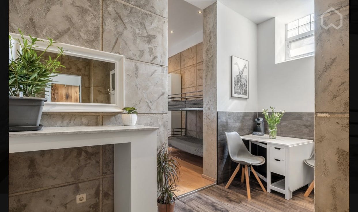 Apartment for rent for €1,190 per month in Mannheim, Rheingoldstraße