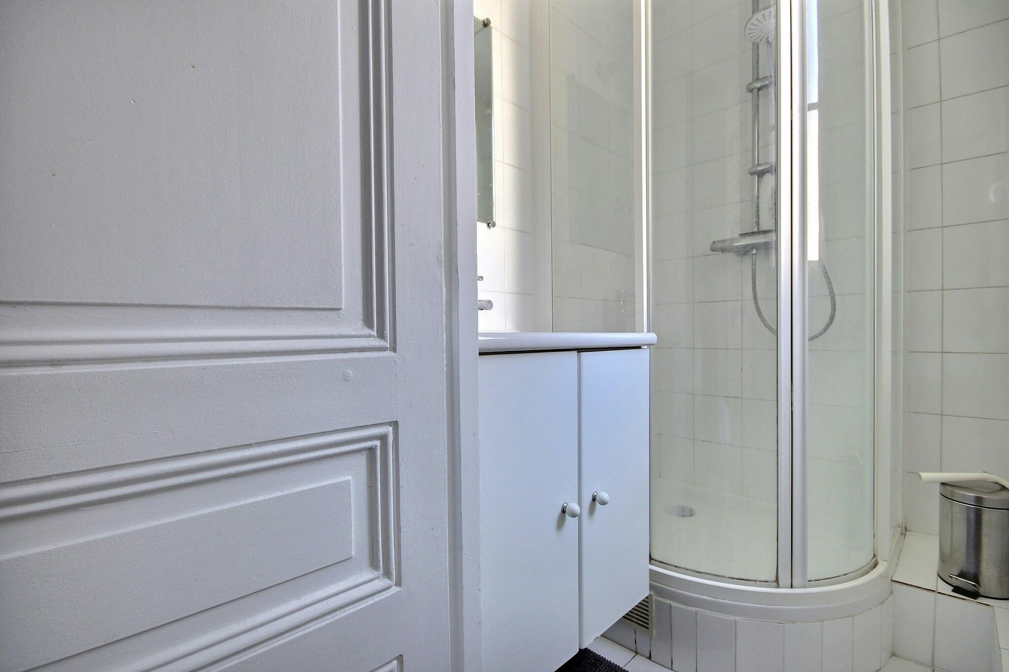 Apartment Paris, 1 bed — photo 41