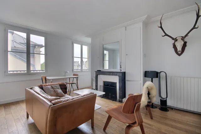 1-Bedroom Apartment in Rue de Bourgogne, Paris (1559589) room image 1