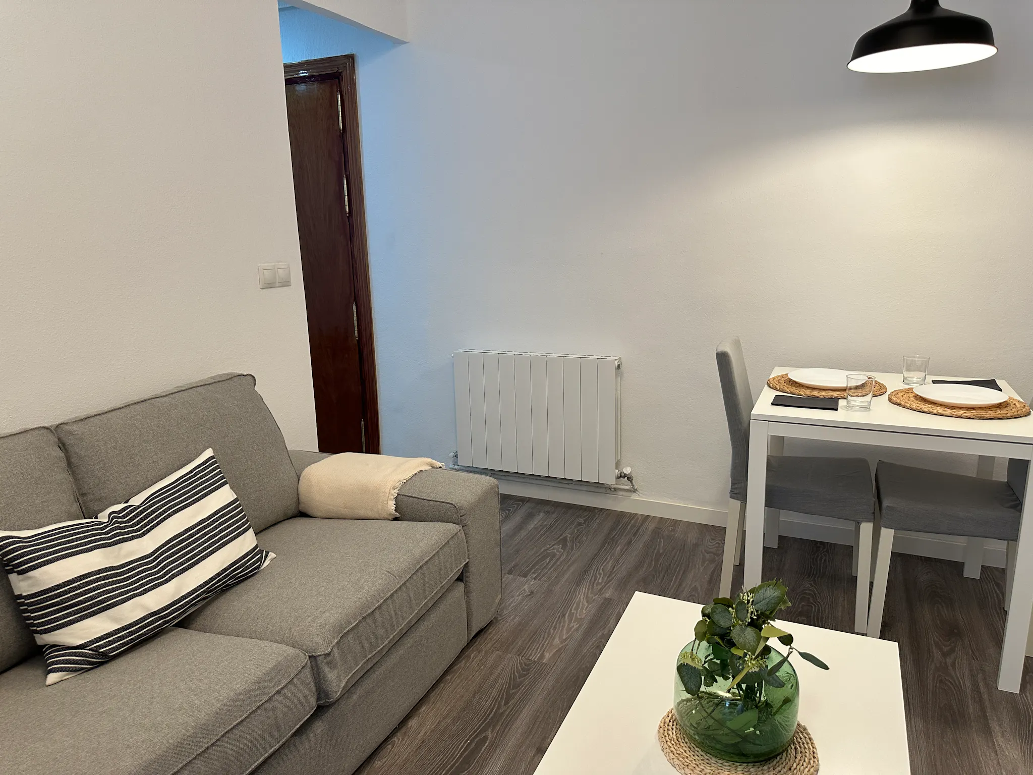 4-Bedroom Apartment in Calle de la Alondra, Madrid (1559602) ROOM 1