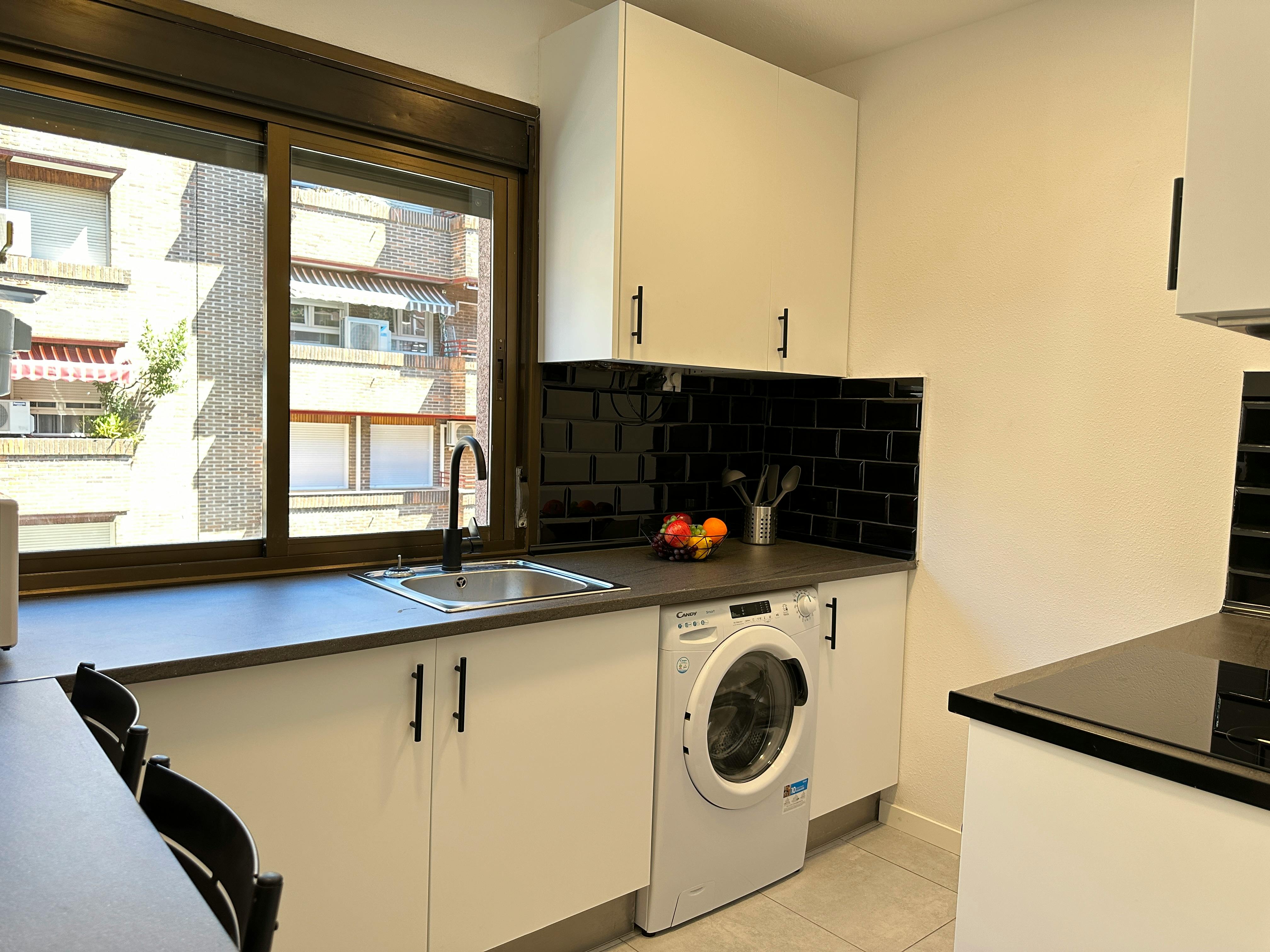 Apartment Madrid, 4 beds — photo 7