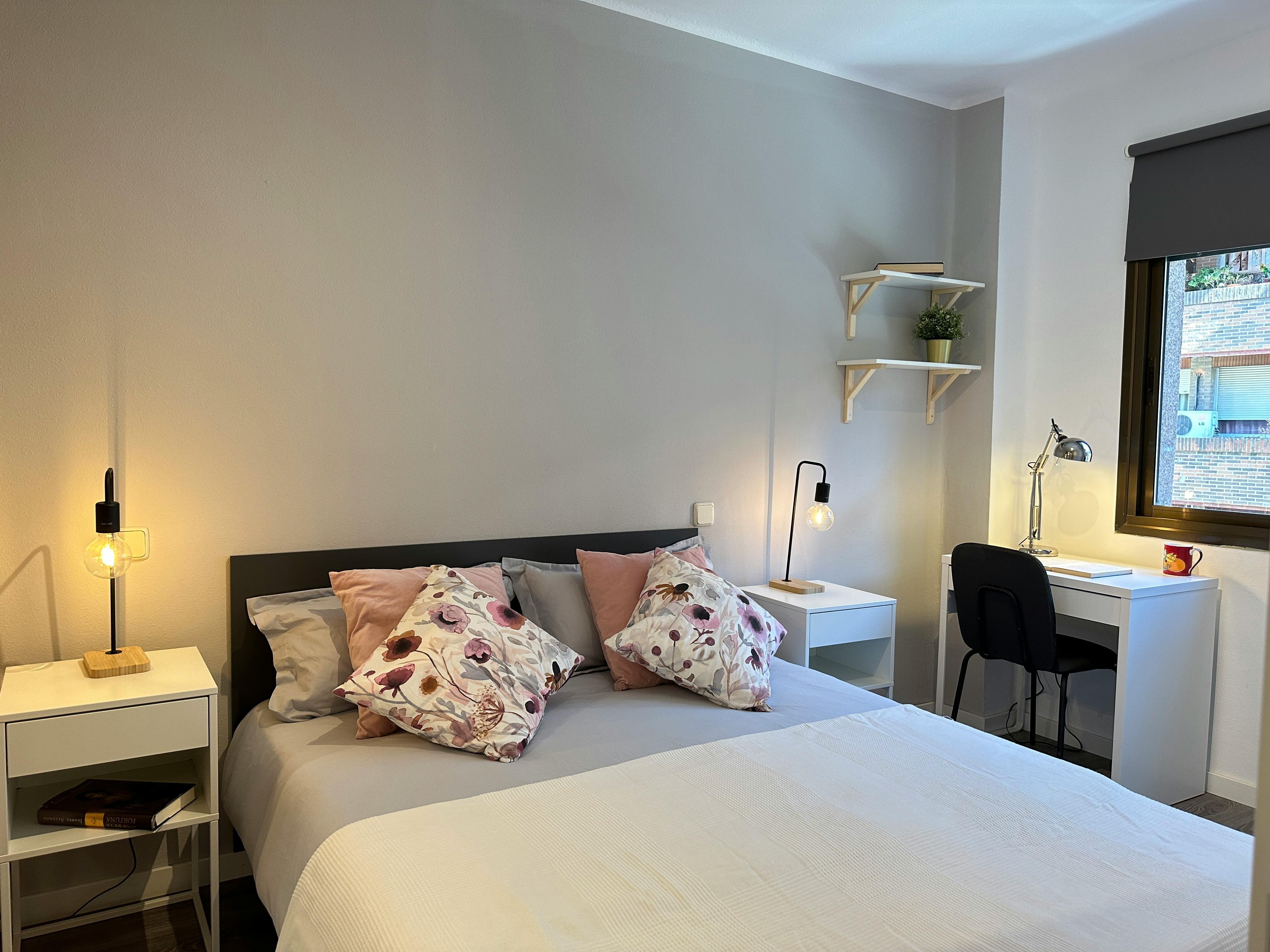 Apartment Madrid, 4 beds — photo 3