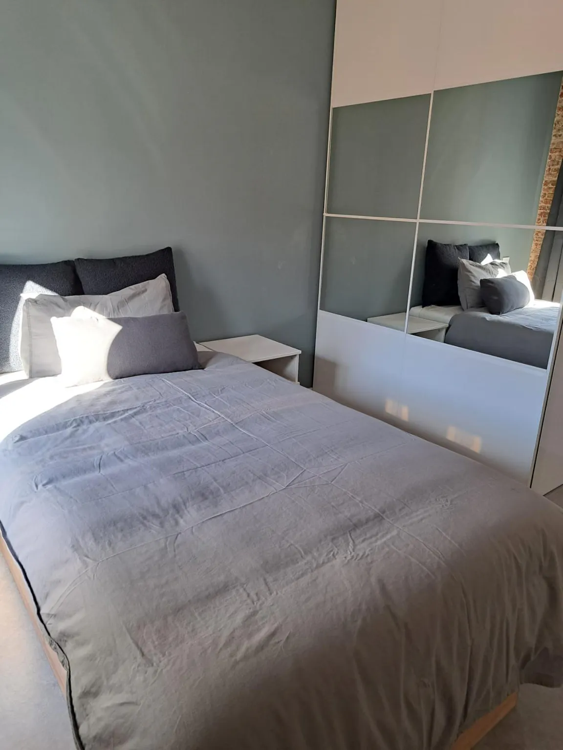 4-Bedroom Apartment in Plaza de Cascorro, Madrid (1559646) ROOM 4